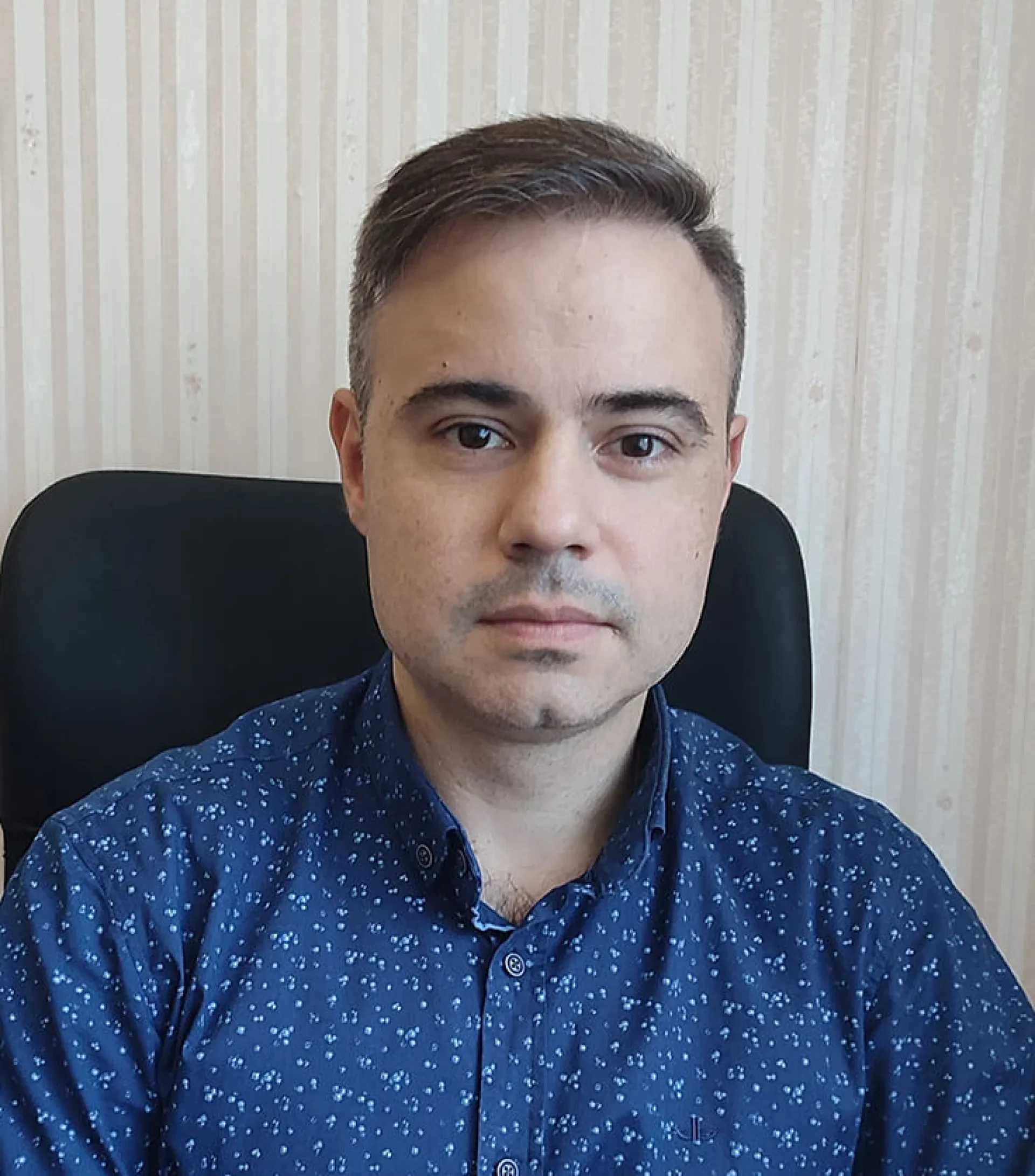 Евгений Смирнов